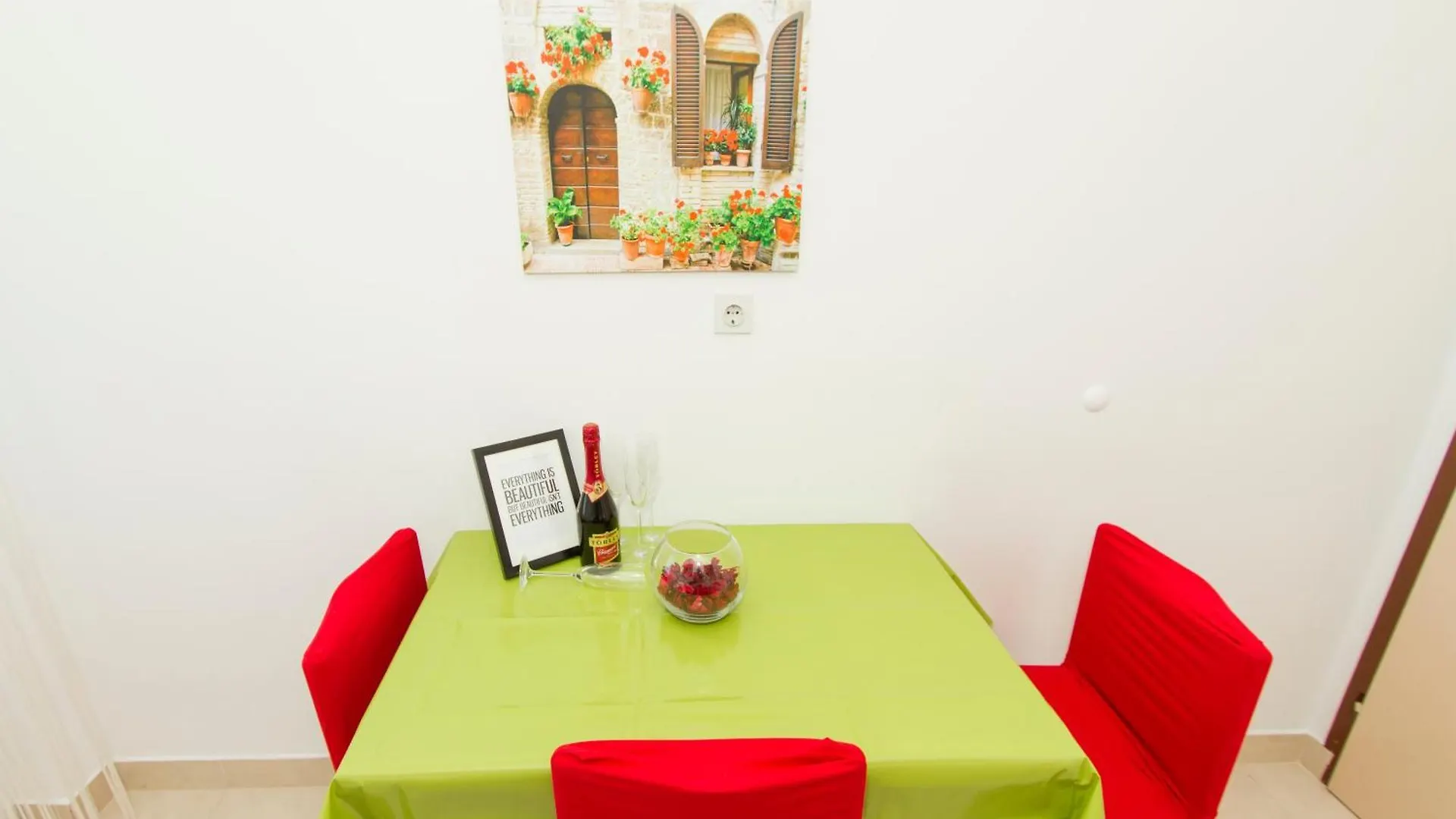 Apartmani Poljak Kraj  Penzion Kraj (Zadar)